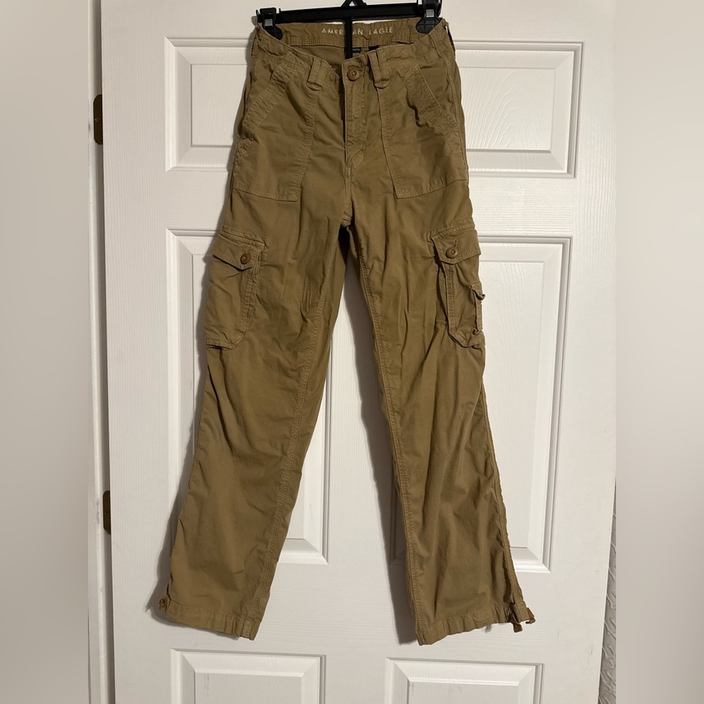 American Eagle Outfitters Tan Cargo Pants
